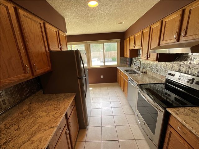 511 Child Street 101, Warren, RI 02885