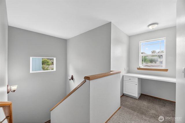 7409 Village Drive, Sumner, WA 98390