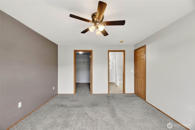 7409 Village Drive, Sumner, WA 98390