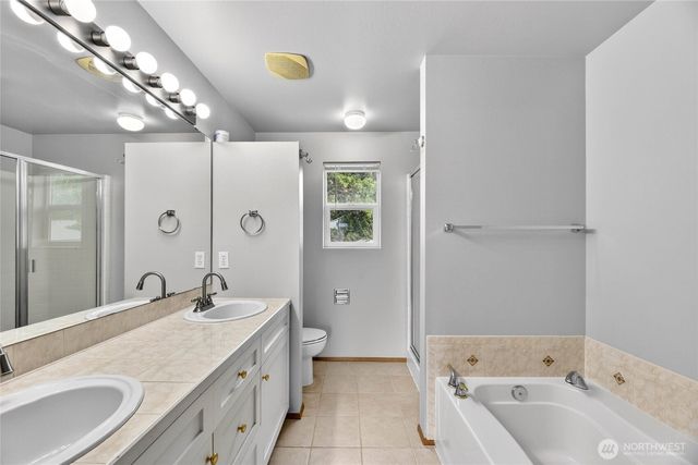 7409 Village Drive, Sumner, WA 98390
