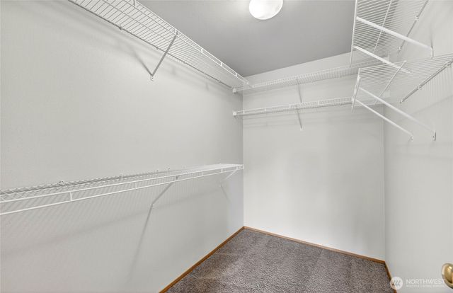 7409 Village Drive, Sumner, WA 98390
