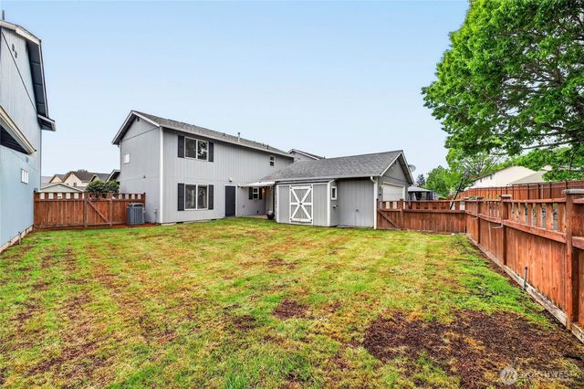 7409 Village Drive, Sumner, WA 98390