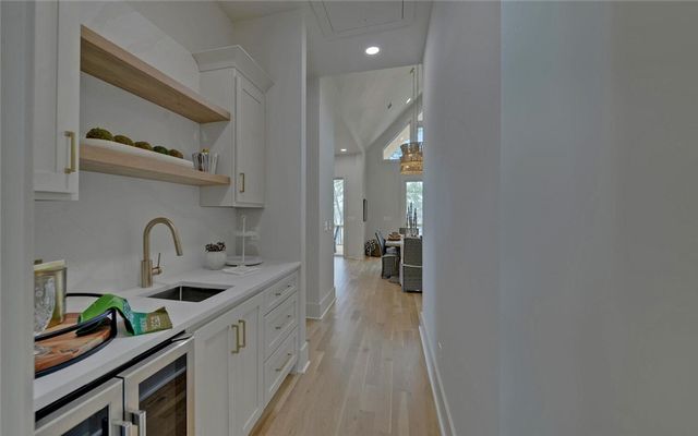 672 Tugaloo Heights Circle, Lavonia, GA 30553