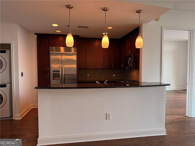270 17th Street NW 2207, Atlanta, GA 30363