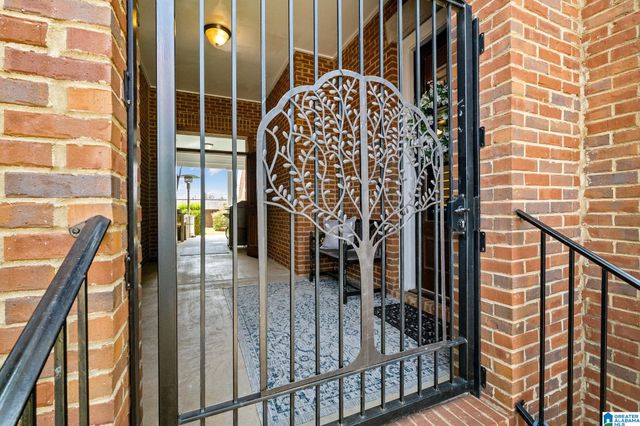 626 PRESERVE PARKWAY, Hoover, AL 35226