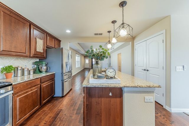 7293 Misty Oaks Lane, Frisco, TX 75036