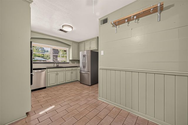 4517 Lido Lane, Houston, TX 77092
