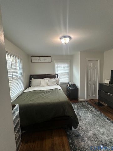 336 Youngs Rd, Petersburg, VA 23803