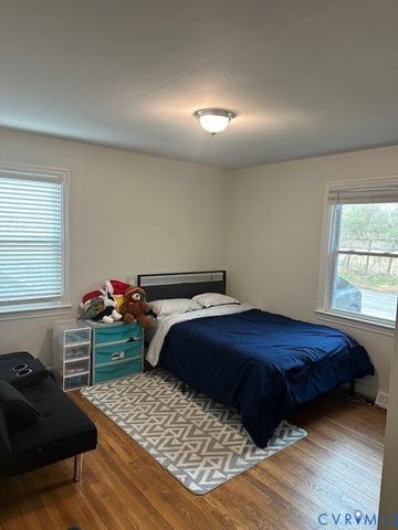 336 Youngs Rd, Petersburg, VA 23803