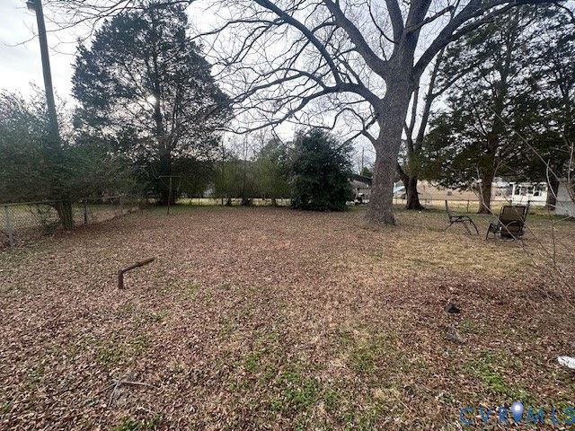 336 Youngs Rd, Petersburg, VA 23803