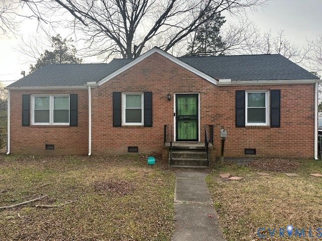 336 Youngs Rd, Petersburg, VA 23803