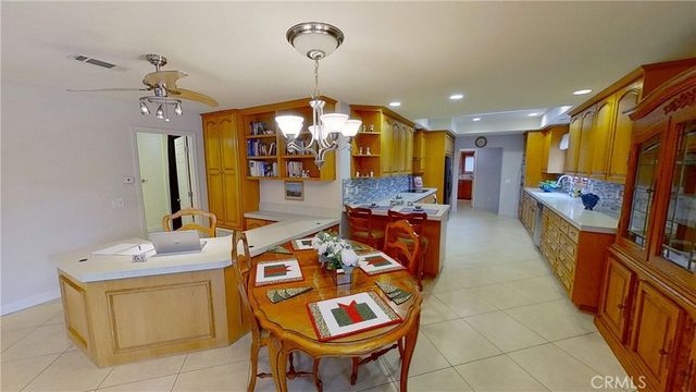 1921 St John Rd 35 A., Seal Beach, CA 90740