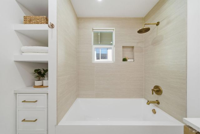 121 San Marino Dr, San Rafael, CA 94901