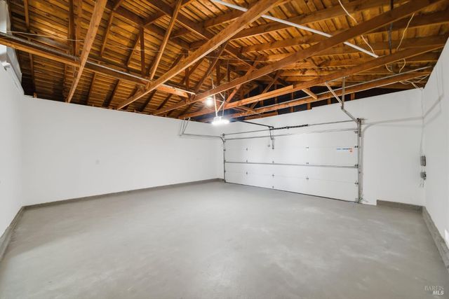 121 San Marino Dr, San Rafael, CA 94901