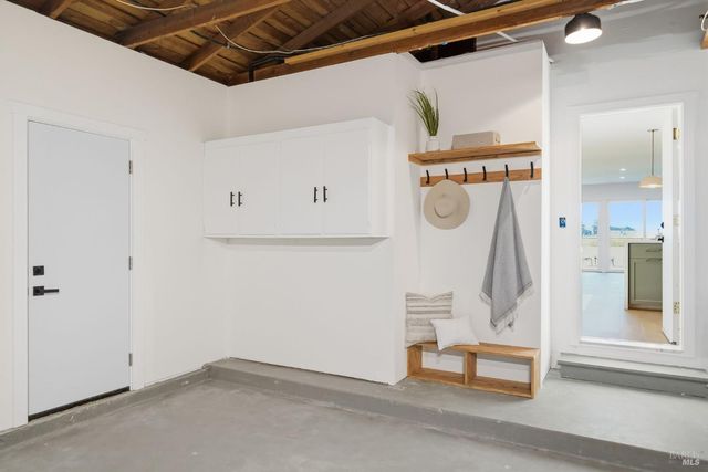 121 San Marino Dr, San Rafael, CA 94901