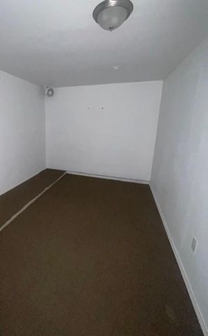 311 Edgeton Court, Houston, TX 77015