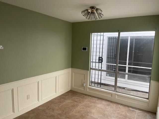 311 Edgeton Court, Houston, TX 77015