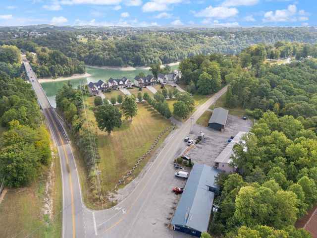 81 Lee'S Ford Dock Road 1and2 Combined and units 3, 4, Nancy, KY 42544