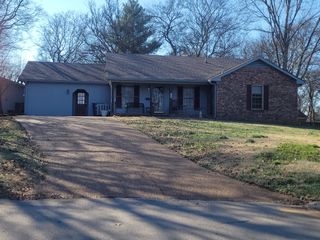 204 Bayhill Ct, Smyrna, TN 37167