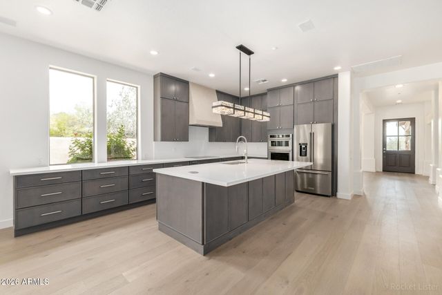 9494 E MOHAWK Lane, Scottsdale, AZ 85255