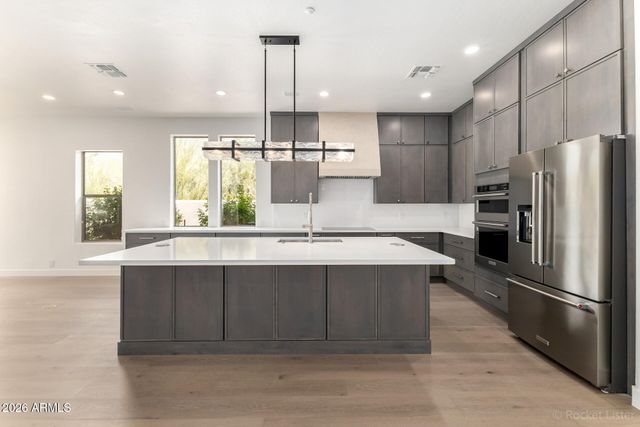 9494 E MOHAWK Lane, Scottsdale, AZ 85255