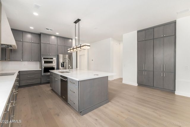 9494 E MOHAWK Lane, Scottsdale, AZ 85255