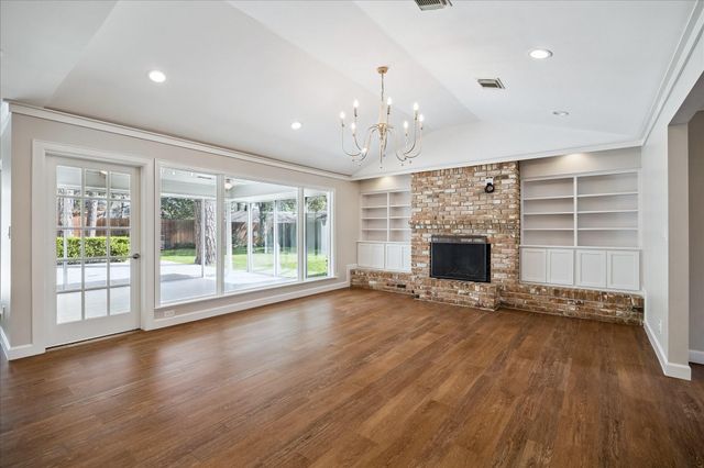 10106 Candlewood Drive, Houston, TX 77042