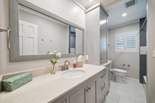 10106 Candlewood Drive, Houston, TX 77042