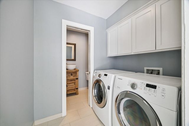 10106 Candlewood Drive, Houston, TX 77042