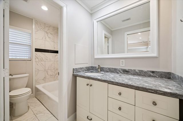 10106 Candlewood Drive, Houston, TX 77042