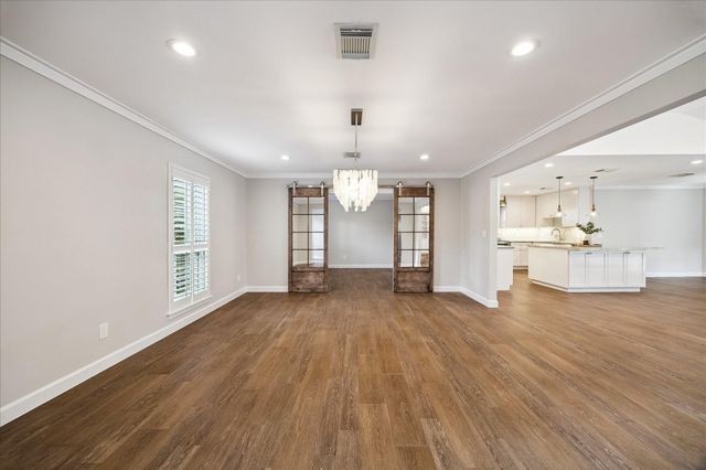 10106 Candlewood Drive, Houston, TX 77042