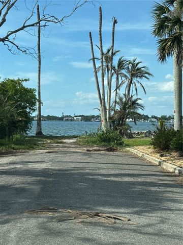 117 29TH STREET W, Bradenton, FL 34205