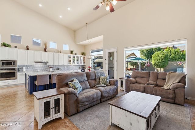 2728 W Adventure Drive, Anthem, AZ 85086