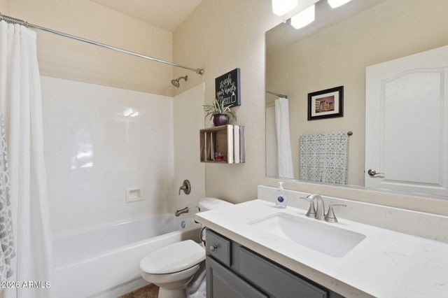 2728 W Adventure Drive, Anthem, AZ 85086