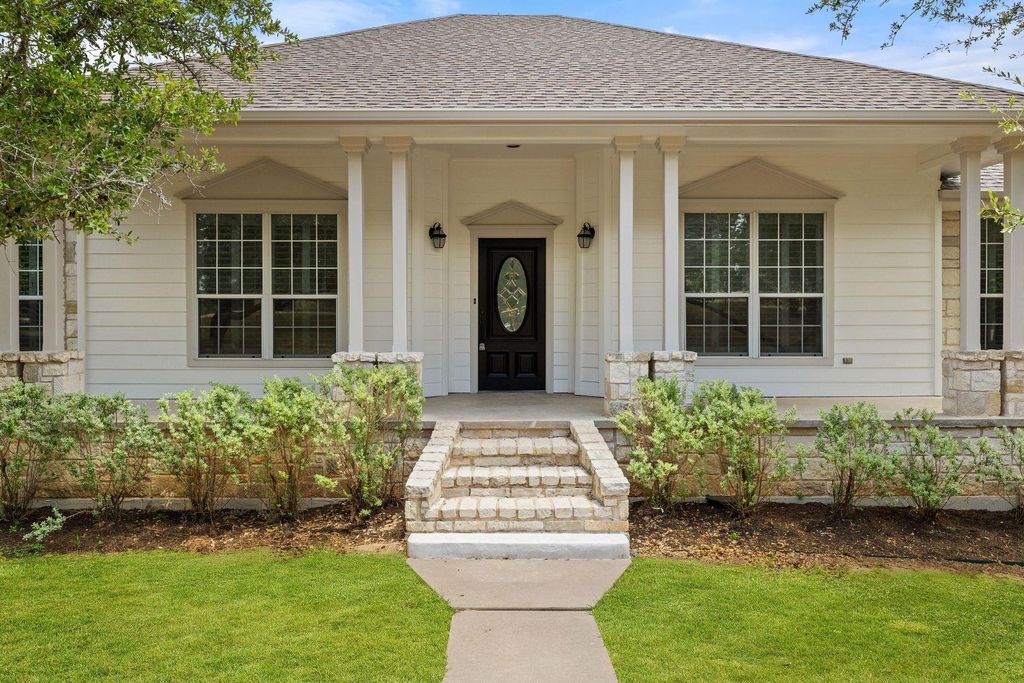 4921 Creek Meadow CV, Spicewood, TX 78669