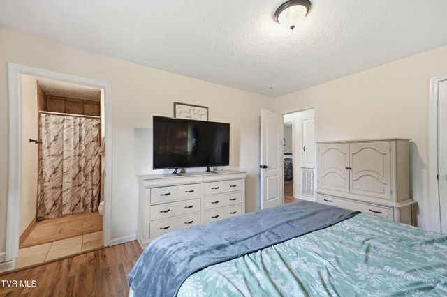 5011 Old Jonesboro Road, Bristol, TN 37620