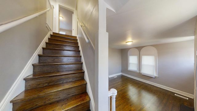 323 Garfield Street, Gary, IN 46404