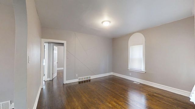 323 Garfield Street, Gary, IN 46404