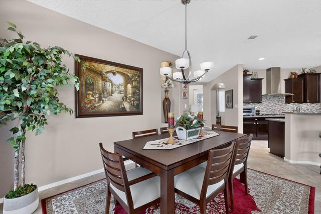1623 Vista De Colinas Drive SE, Rio Rancho, NM 87124