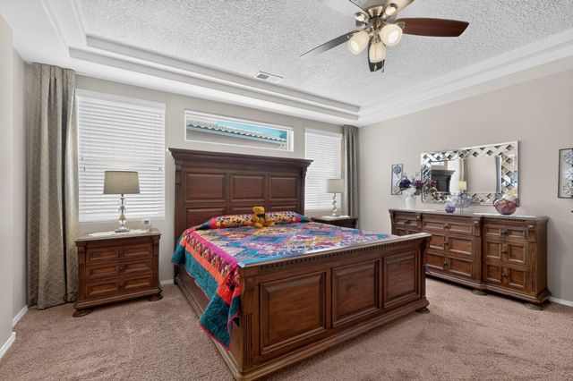 1623 Vista De Colinas Drive SE, Rio Rancho, NM 87124