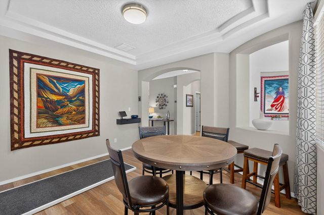 1623 Vista De Colinas Drive SE, Rio Rancho, NM 87124