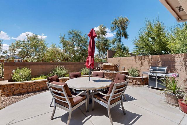 1623 Vista De Colinas Drive SE, Rio Rancho, NM 87124