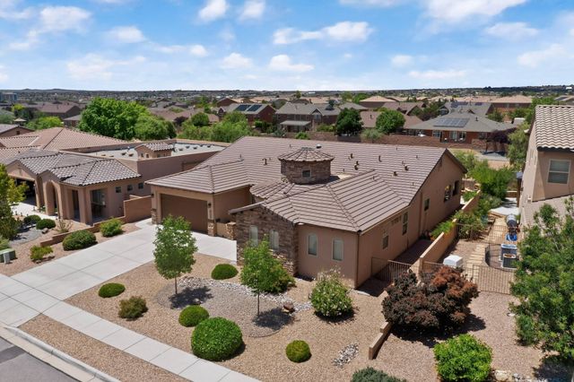1623 Vista De Colinas Drive SE, Rio Rancho, NM 87124