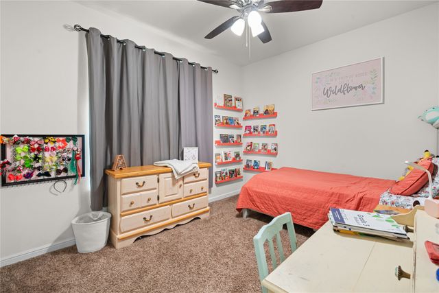 142 Wagon Mound, Waxahachie, TX 75167