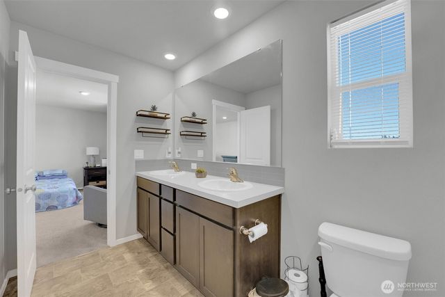 10953 188th St E, Puyallup, WA 98374