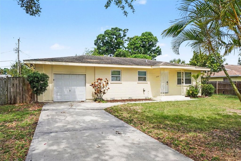 4529 19TH STREET CIRCLE W, Bradenton, FL 34207
