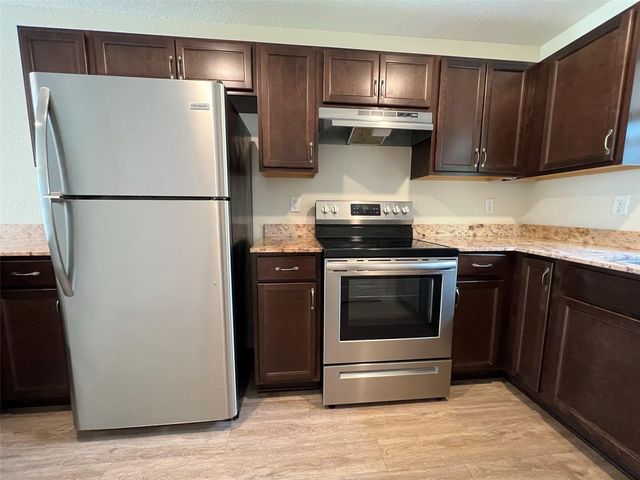 33 POPLAR ROAD 3, Ocala, FL 34480