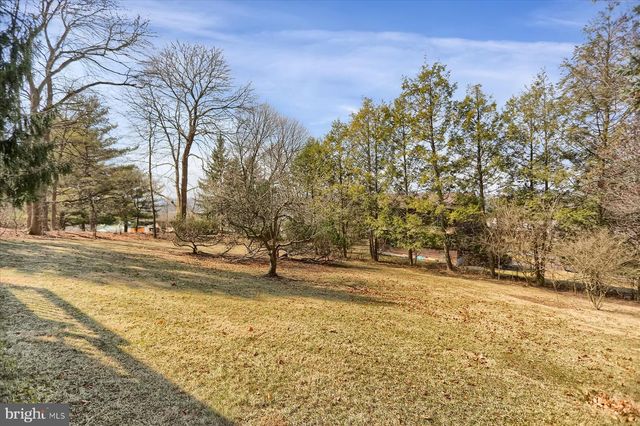 696 WAYNE ST, Lemont, PA 16851