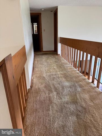 696 WAYNE ST, Lemont, PA 16851