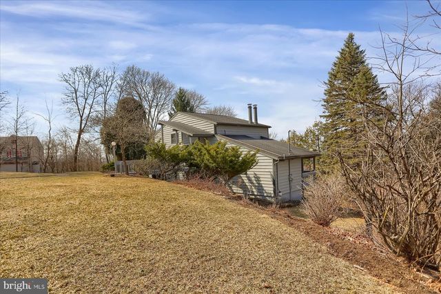 696 WAYNE ST, Lemont, PA 16851